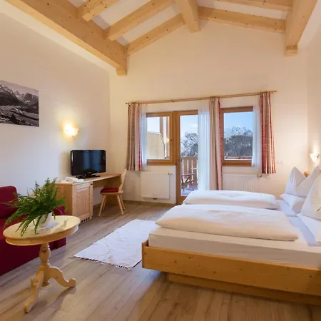 Biovita Alpi 3*